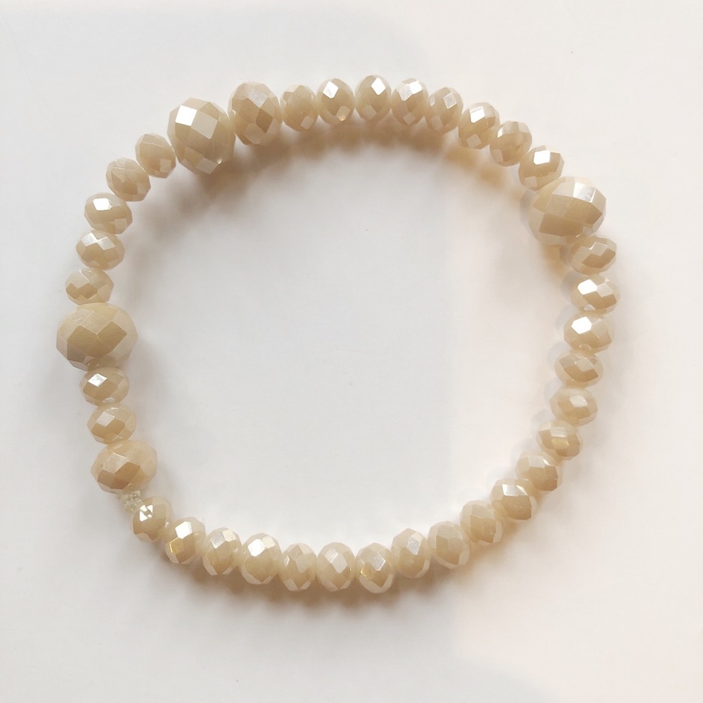 Beige Faceted Glass Beaded bracelet